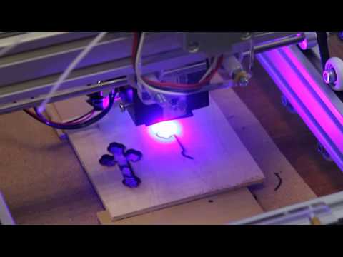 The Endurance 8.5 watt+ laser attachment for your 3D printer / CNC mill. A perfect tool for laser cutting & engraving.