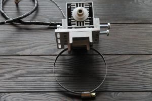 Universal laser mounting brackets