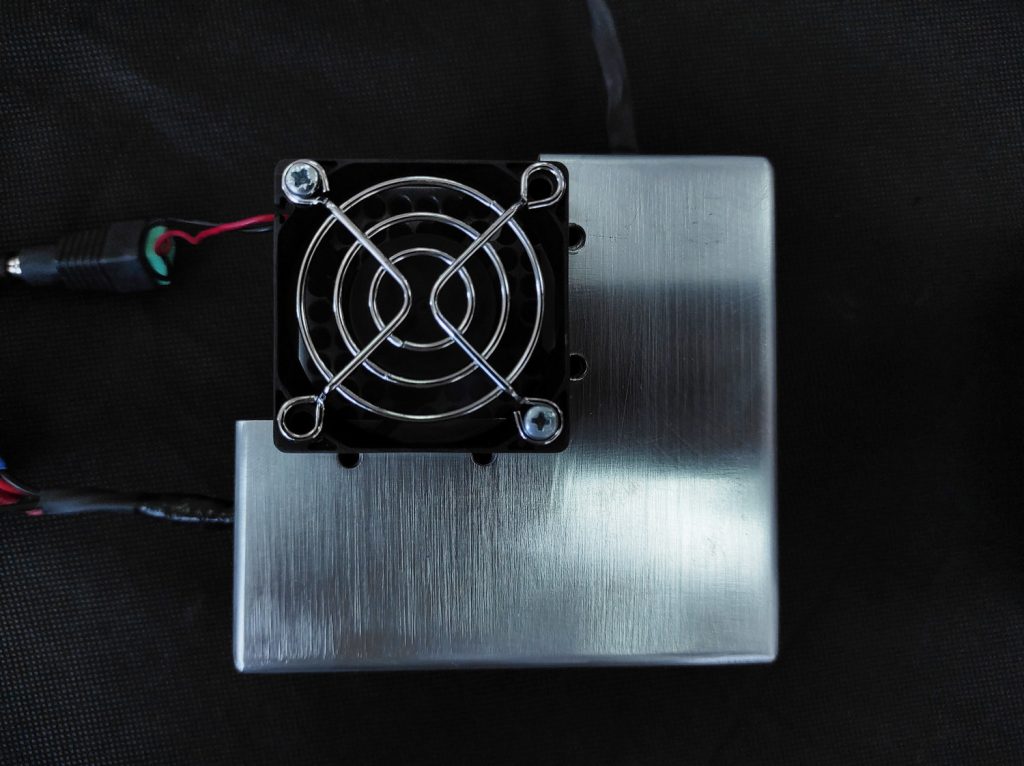 15 watt (15 000 mW) of a real optical laser power - DUOS laser system. Laser head for your 3D printer / CNC machine / engraving machine