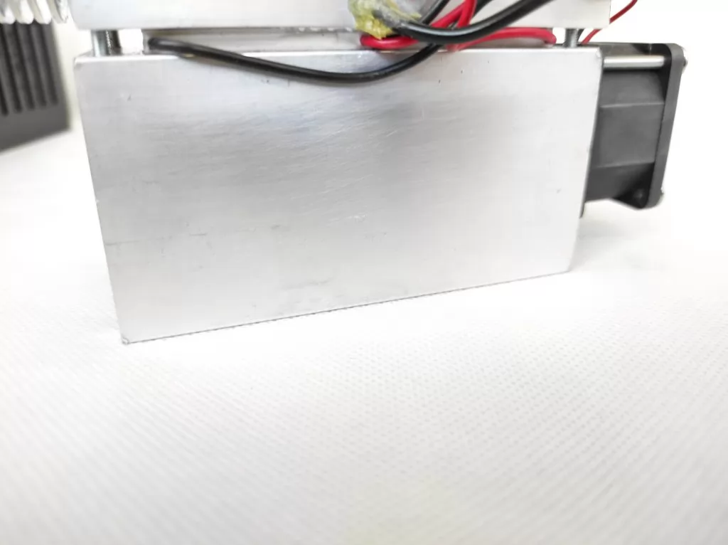 An Endurance Coherent FAP 800 laser infrared model: 15 watt / 25 watt / 30 / 40 / 50 watt with 808 nm wavelength