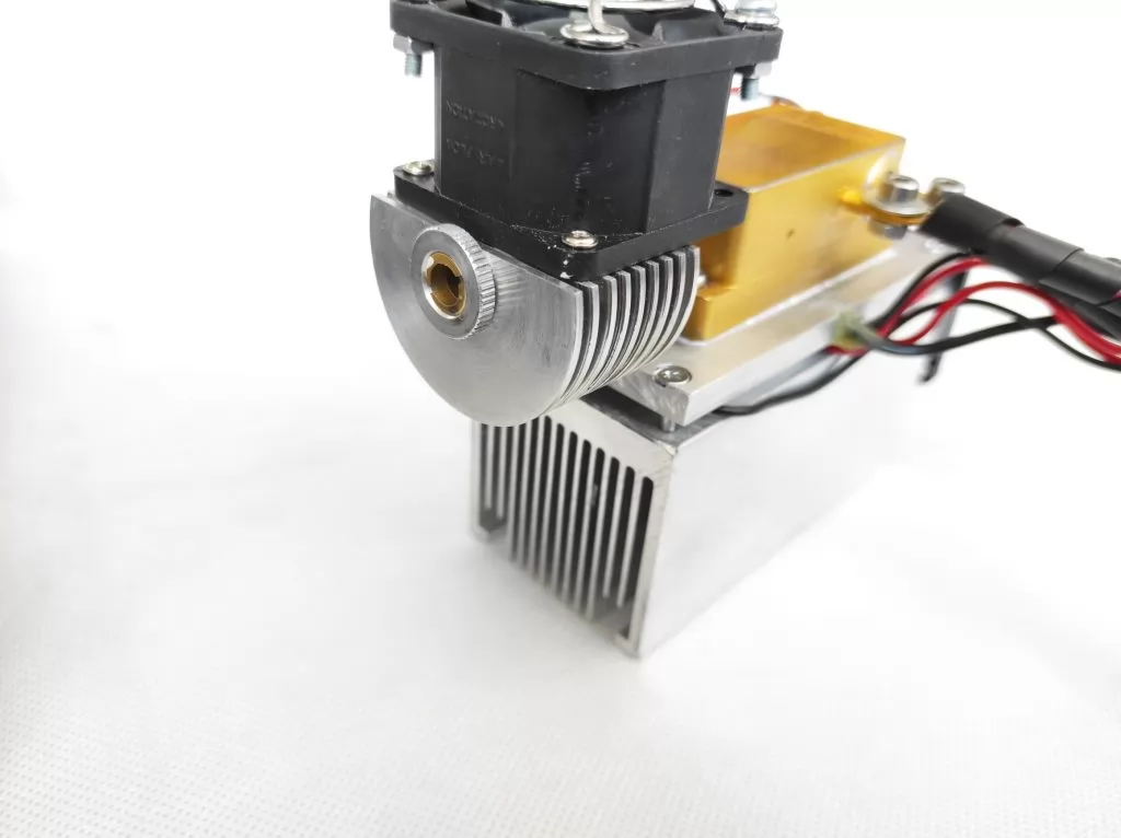 An Endurance Coherent FAP 800 laser infrared model: 15 watt / 25 watt / 30 / 40 / 50 watt with 808 nm wavelength